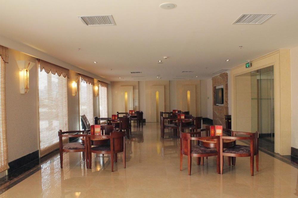 Garden Hotel שנטאו מראה חיצוני תמונה