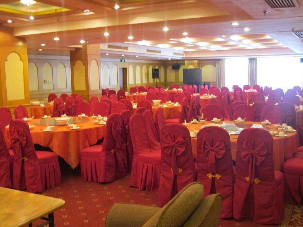 Garden Hotel שנטאו מראה חיצוני תמונה
