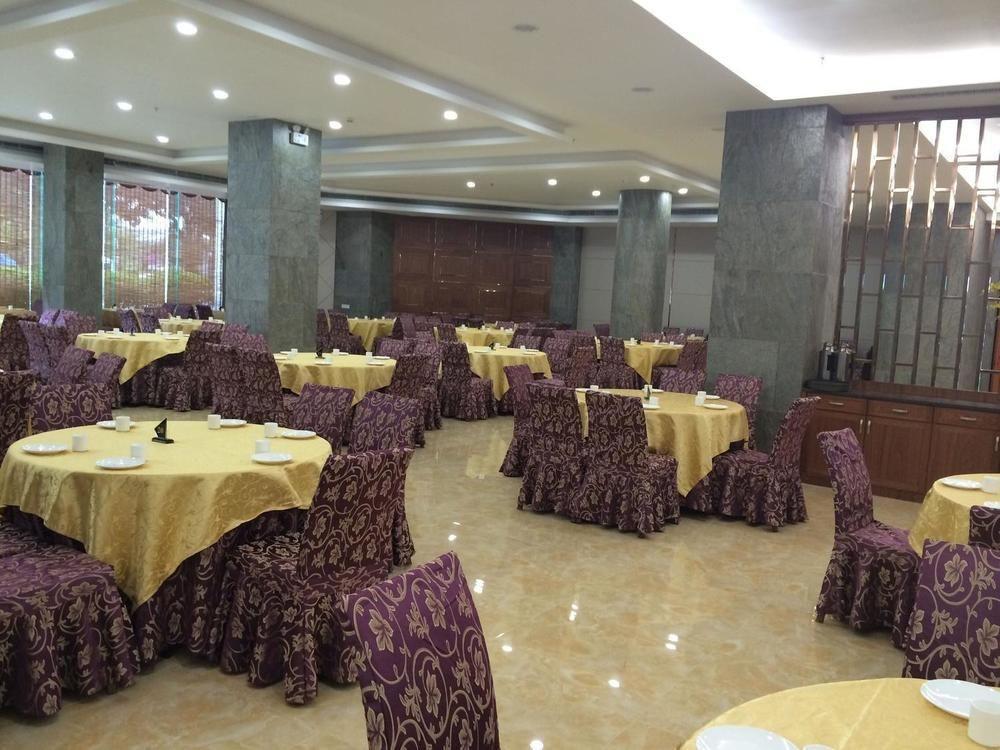 Garden Hotel שנטאו מראה חיצוני תמונה
