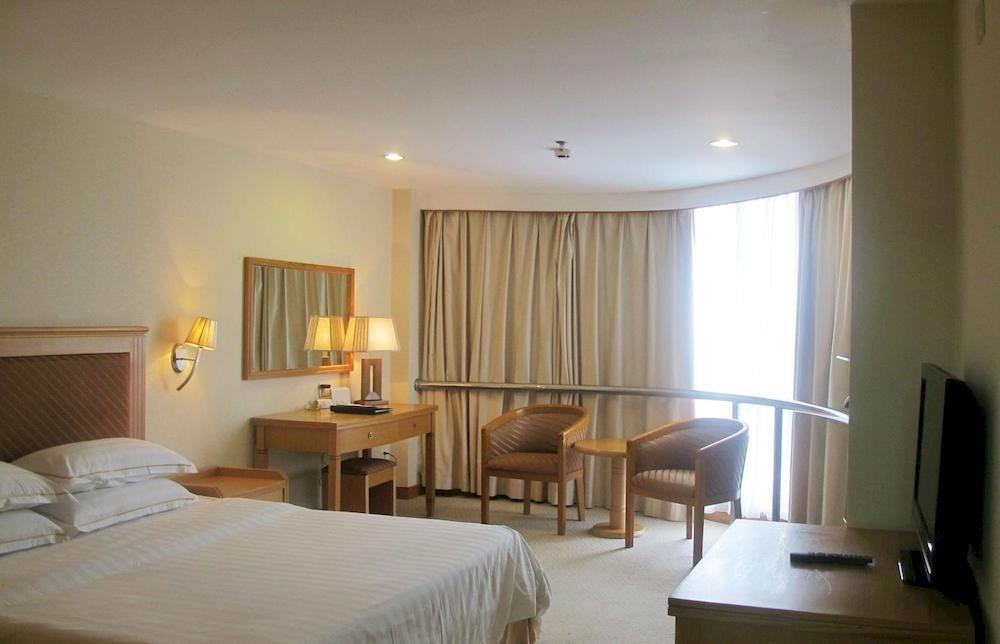 Garden Hotel שנטאו מראה חיצוני תמונה