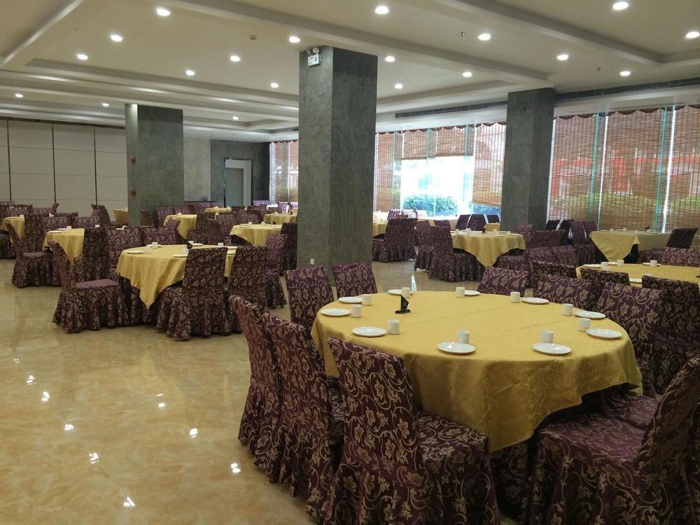 Garden Hotel שנטאו מראה חיצוני תמונה