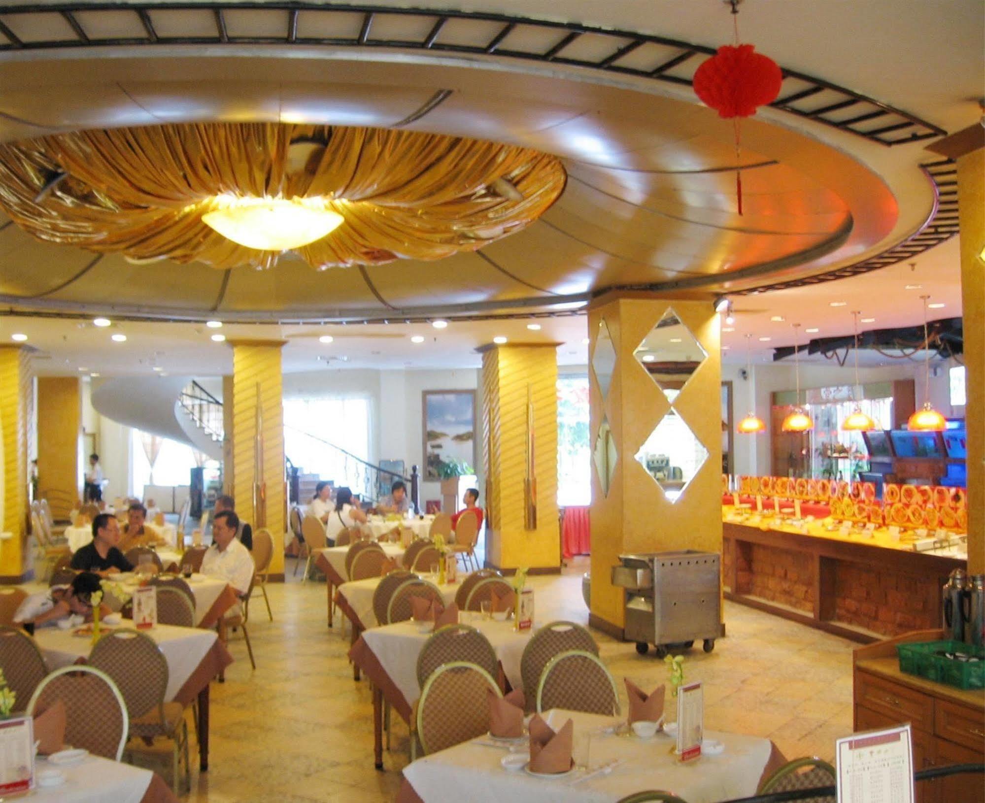 Garden Hotel שנטאו מראה חיצוני תמונה