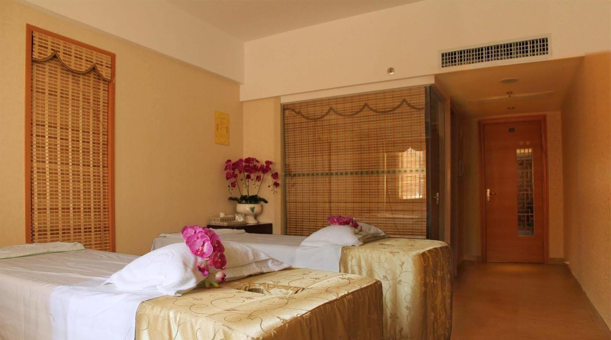 Garden Hotel שנטאו מראה חיצוני תמונה