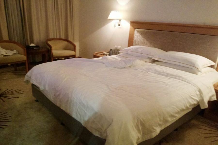 Garden Hotel שנטאו מראה חיצוני תמונה
