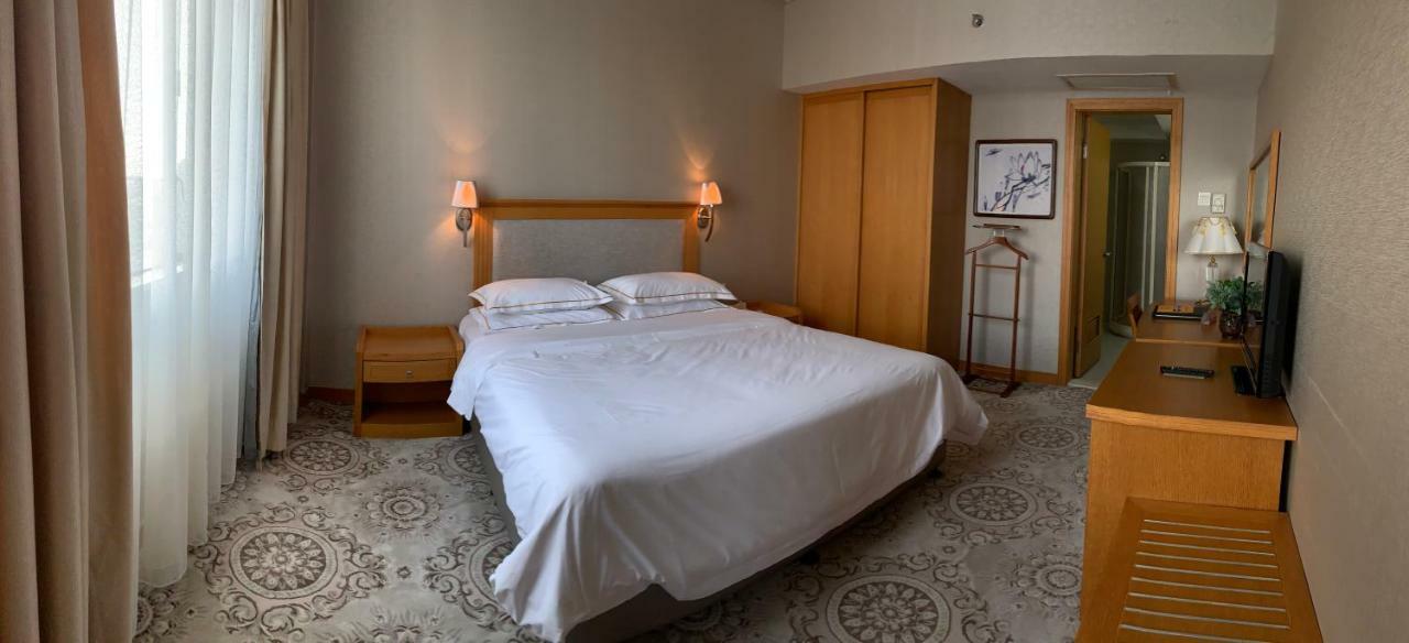 Garden Hotel שנטאו מראה חיצוני תמונה