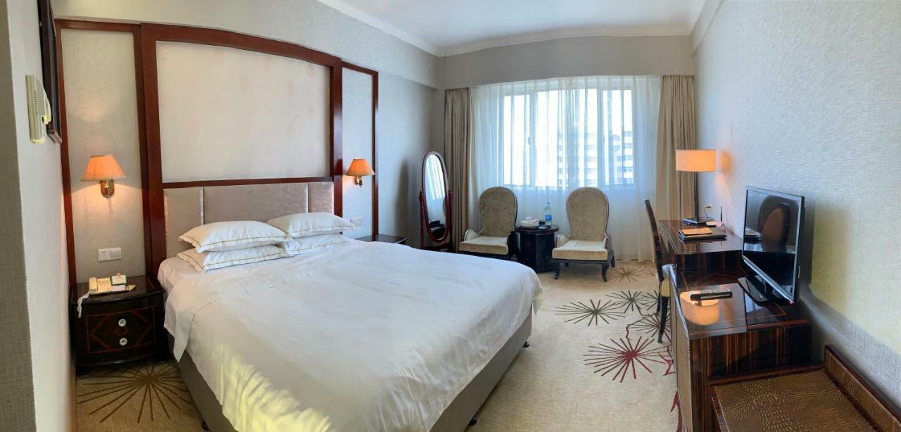 Garden Hotel שנטאו מראה חיצוני תמונה